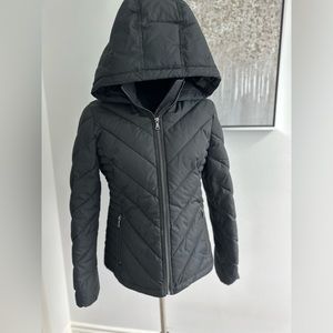 New Express hooded puffer jacket medium